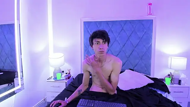 Katherin jupiter online show from December 6, 2024, 1:18 am