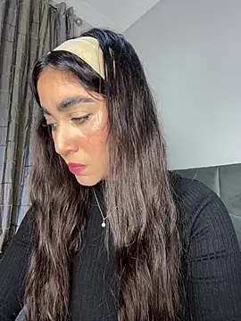 Meryem Queen online show from March 14, 2026, 9:42 pm