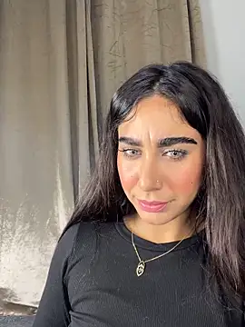 Meryem Queen online show from March 29, 2026, 8:20 pm