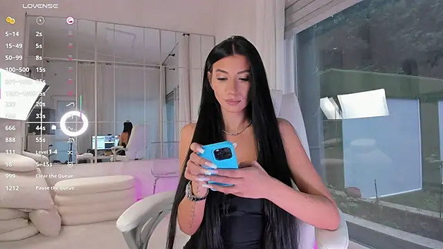 missdiamond  online show from November 8, 2025, 7:52 am