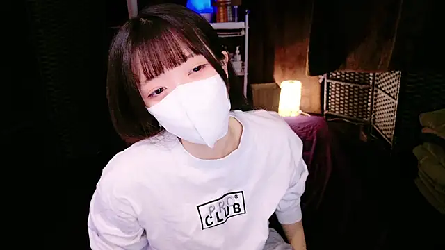 Snapshot of irohani_USA_2 chatting on December 4, 2024, 1:20 pm irohani USA 2 online show from December 4, 2024, 1:20 pm