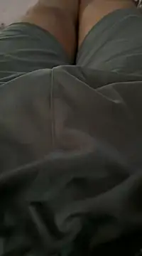 Snapshot of Desiboy___21 chatting on December 8, 2024, 8:41 am Desiboy 21 online show from December 8, 2024, 8:41 am