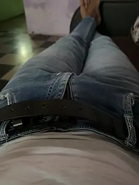 Snapshot of Desiboy___21 chatting on February 18, 2025, 10:05 am Desiboy 21 online show from February 18, 2025, 10:05 am