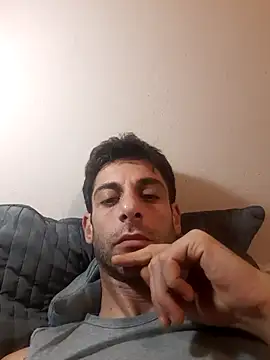 Snapshot of MrTamburine22 chatting on February 23, 2025, 2:35 pm MrTamburine22 online show from February 23, 2025, 2:35 pm