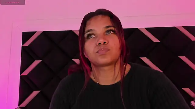 Carolina Evanss online show from March 4, 2025, 3:33 am