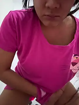 kiyomi-amour online show from January 6, 2025, 8:35 am