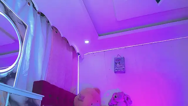 TiffanyMackensyy online show from May 30, 2026, 1:25 am