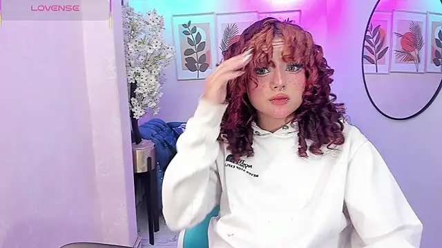 Theia moon online show from November 19, 2025, 1:55 pm