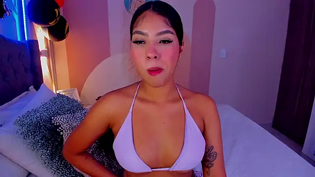 Snapshot of MadyLust chatting on October 31, 2025, 5:52 am MadyLust online show from October 31, 2025, 5:52 am