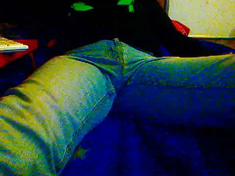 Snapshot of Adi1985gda chatting on December 19, 2025, 4:25 pm Adi1985gda online show from December 19, 2025, 4:25 pm