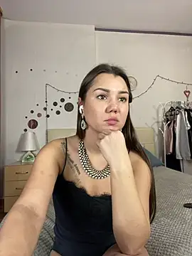 Snapshot of MiraMiss chatting on January 21, 2025, 11:35 am MiraMiss online show from January 21, 2025, 11:35 am