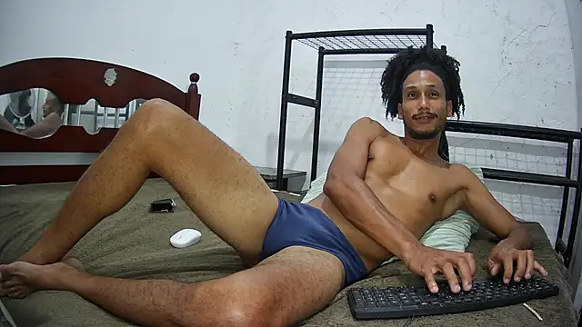SkinnyLatinMan online show from October 3, 2025, 12:40 am