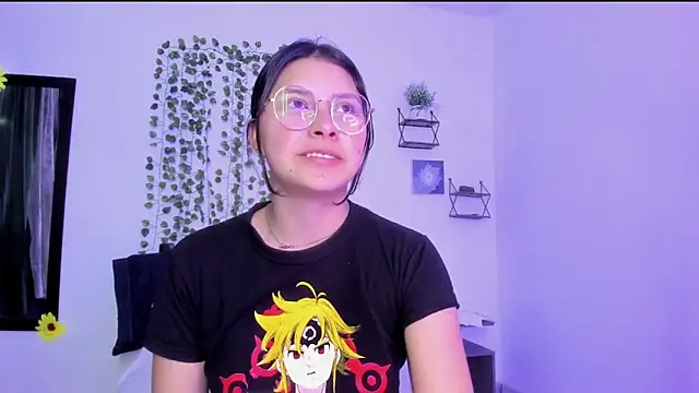 Noellesable online show from December 28, 2024, 12:35 pm