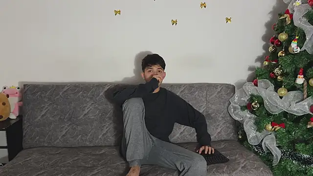 Snapshot of khonsu_s chatting on December 20, 2025, 7:54 pm khonsu s online show from December 20, 2025, 7:54 pm