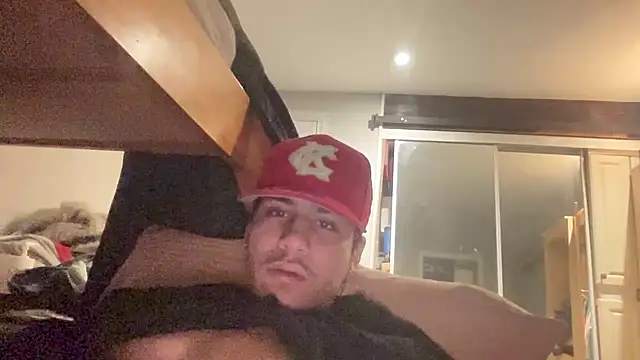 Snapshot of johnycash21 chatting on April 16, 2026, 3:29 am johnycash21 online show from April 16, 2026, 3:29 am