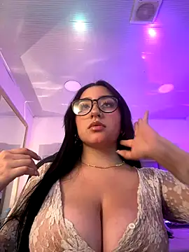 Snapshot of i_akane chatting on October 30, 2025, 2:07 pm i akane online show from October 30, 2025, 2:07 pm