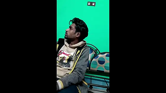 savage lucifer8 online show from December 17, 2024, 8:32 pm