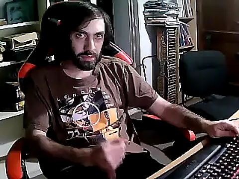 Snapshot of johnwood88 chatting on February 6, 2025, 7:45 am johnwood88 online show from February 6, 2025, 7:45 am