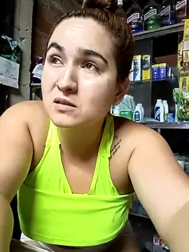 Snapshot of alexax0 chatting on February 1, 2025, 2:47 am alexax0 online show from February 1, 2025, 2:47 am