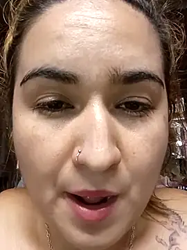 Snapshot of alexax0 chatting on February 23, 2025, 12:19 am alexax0 online show from February 23, 2025, 12:19 am