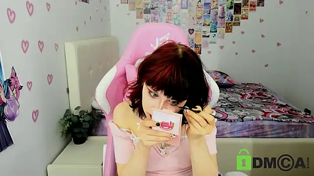 ElizaNik  online show from December 12, 2024, 1:53 am