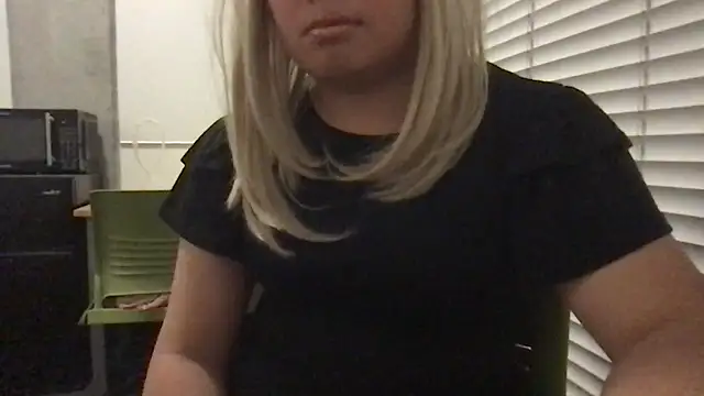 Jessica-Aine online show from December 8, 2024, 4:46 am