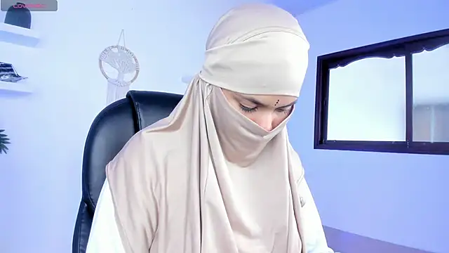 saray halam online show from October 27, 2025, 6:01 pm