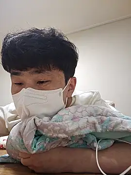 Snapshot of wlalsdldb112 chatting on March 18, 2025, 8:03 am wlalsdldb112 online show from March 18, 2025, 8:03 am