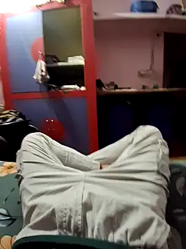 Snapshot of your_santa99 chatting on November 16, 2025, 11:38 am your santa99 online show from November 16, 2025, 11:38 am