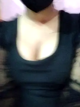 Shivani Tivari online show from December 11, 2024, 7:14 pm