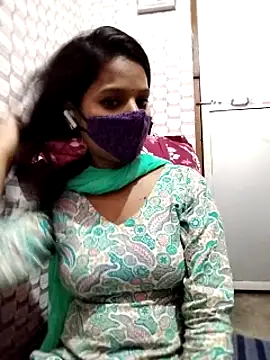 Shivani Tivari online show from February 14, 2025, 6:08 pm