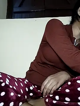 Shivani Tivari online show from December 4, 2025, 5:54 pm