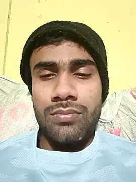 Snapshot of Skinny_Bigass_23 chatting on February 19, 2025, 6:54 pm Skinny Bigass 23 online show from February 19, 2025, 6:54 pm