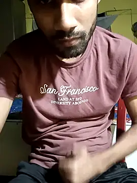 Snapshot of Skinny_Bigass_23 chatting on March 17, 2025, 8:19 pm Skinny Bigass 23 online show from March 17, 2025, 8:19 pm