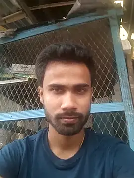 Snapshot of Skinny_Bigass_23 chatting on September 18, 2025, 8:16 am Skinny Bigass 23 online show from September 18, 2025, 8:16 am