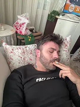 hot man eray online show from February 21, 2025, 10:28 am