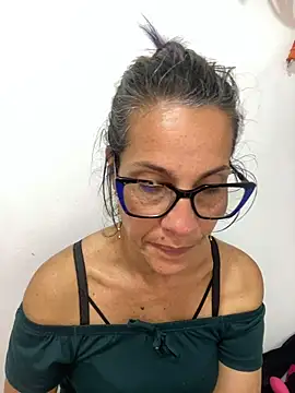 Goddess-Love- online show from April 5, 2026, 11:02 pm