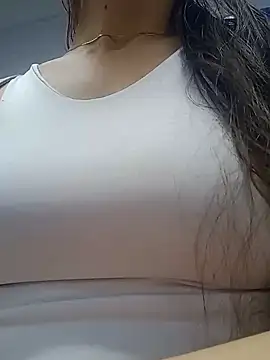 Catalinna Thompson online show from January 14, 2025, 11:42 am