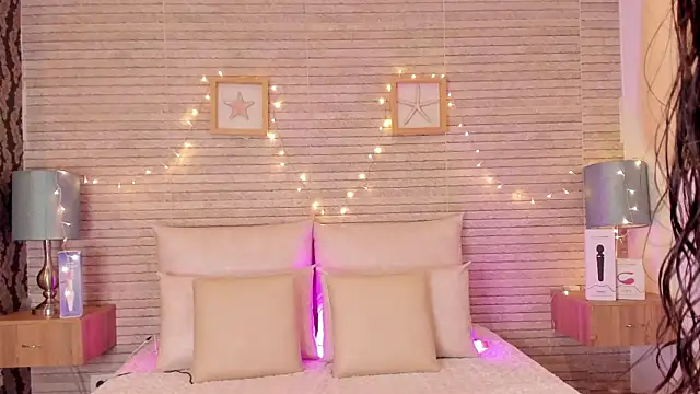 Catalinna Thompson online show from January 27, 2025, 11:54 am