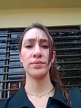 Catalinna Thompson online show from February 26, 2025, 8:00 pm