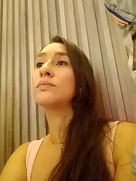 Catalinna Thompson online show from March 7, 2025, 7:16 pm