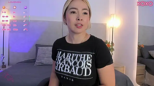 Saori newman online show from April 14, 2026, 11:49 am