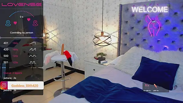 Snapshot of Goddess__Lilith chatting on December 8, 2024, 9:46 am Goddess Lilith online show from December 8, 2024, 9:46 am