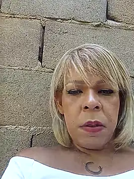 blondebitchlitle online show from January 18, 2026, 6:44 pm