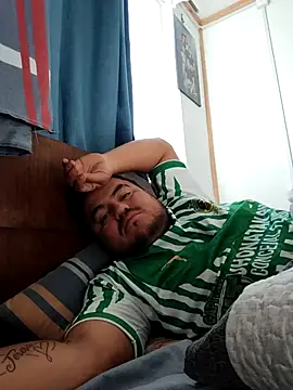 TheBriiaand30 online show from April 3, 2026, 7:56 pm