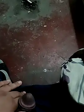 Snapshot of dvaughn3117 chatting on December 13, 2024, 7:21 pm dvaughn3117 online show from December 13, 2024, 7:21 pm