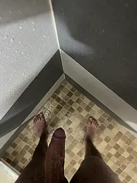 mylovetr1 online show from February 5, 2025, 4:59 am