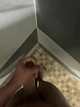 mylovetr1 online show from February 11, 2025, 5:58 am