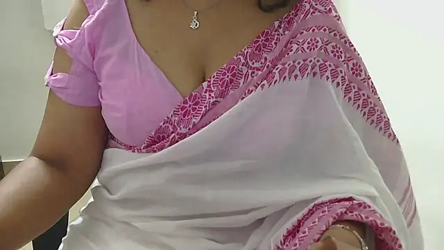 Snapshot of indian_anu_mallu chatting on October 30, 2025, 5:24 pm indian anu mallu online show from October 30, 2025, 5:24 pm