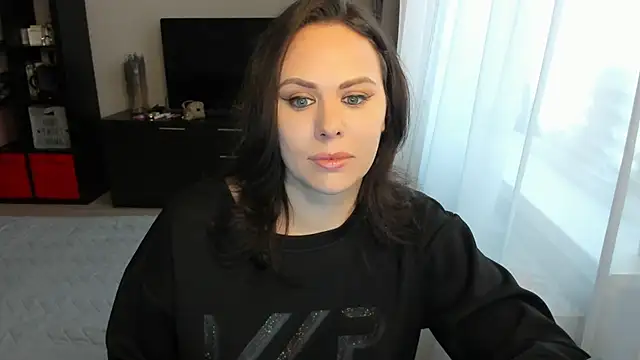 Snapshot of MollyCheiz chatting on November 4, 2025, 8:46 am MollyCheiz online show from November 4, 2025, 8:46 am